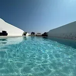 Dear John, A Serene Escape Near Elia בית נופש