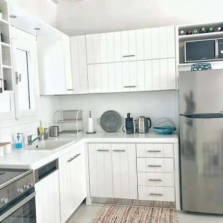 Dear John, A Serene Escape Near Elia * 아노 메라